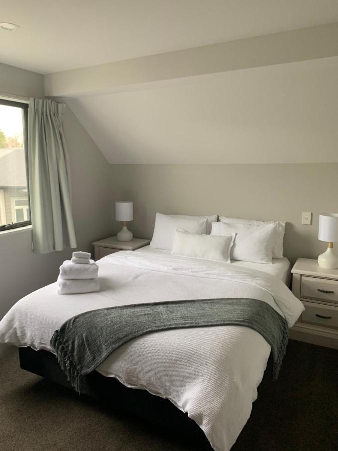 Stylish Oasis In * Christchurch